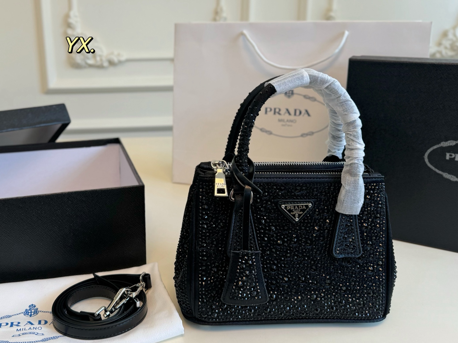 PRADA bag 220